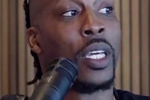 霍華德此前對比姚明與文班：姚明我根本防不住，但文班會被巔峰的我撞飛