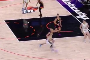 休息4場(chǎng)比賽的佩奇，重回賽場(chǎng)爆發(fā)砍下35分