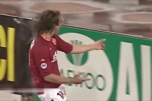 氣吞萬(wàn)里如虎！戰(zhàn)神巴蒂斯圖塔暴力美學(xué)代言人！