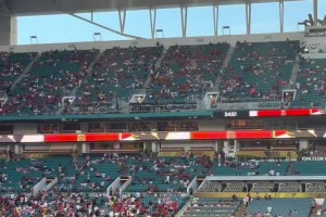 世俱杯沒人看??博主在現(xiàn)場(chǎng)：6萬5千座位空一半，太尷尬了