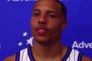 貝恩大贊魔術(shù)訓(xùn)練館！開(kāi)玩笑稱(chēng)灰熊訓(xùn)練館為“地牢”