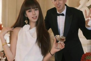 郎才女貌！王少杰和女朋友真的是天生一對(duì)啊~