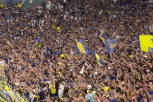 博卡戰(zhàn)拜仁！現(xiàn)場感受一下博卡球迷的火爆氛圍！