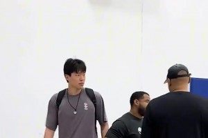 16順位去了開拓者！此前孟超探班楊瀚森，在洛杉磯訓練揮汗如雨