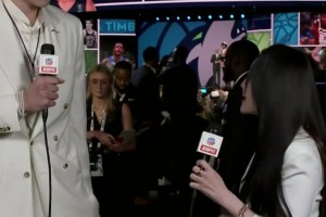 孟超采訪楊瀚森：感謝大家支持，準(zhǔn)備出去吃頓飯