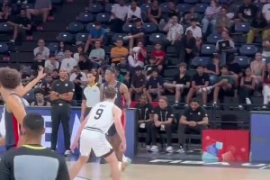 26年狀元熱門AJ Dybantsa，這隔扣也太輕松了吧