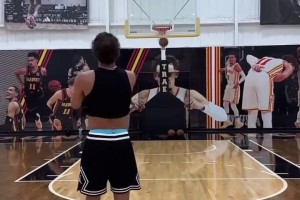 依然在打磨技術(shù)！吹楊的運(yùn)球和出手速率越來(lái)越快了！