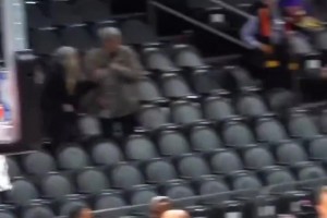 老鷹要干什么！肯納德一年1100萬(wàn)加盟老鷹！