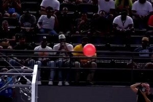 古典！“單打喬”約翰遜Big3聯(lián)賽的單挑集錦！依然賞心悅目！