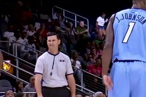 老隊友了！喬約翰遜和約什史密斯在BIG3比賽中針鋒相對！