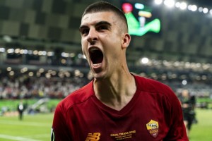 球員集錦：脾氣火爆不失沉穩(wěn)！羅馬的后防支柱曼奇尼