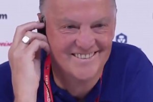 人類(lèi)的贊歌！老帥范加爾表示前列腺癌已經(jīng)好轉(zhuǎn)！