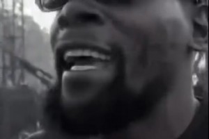 杜蘭特和布克一起看演唱會(huì) 小帥這迷人的氣質(zhì)真的沒誰(shuí)了