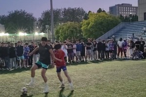 CBA不行考慮下中超？楊政校園行展示自己的“背打”