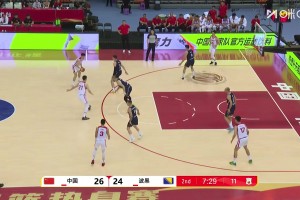 非常難??！程帥澎強行硬解，頂著防守壓哨拋投命中