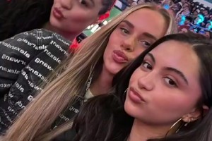 是真養(yǎng)眼啊此前布朗尼、海斯、文森特的女友組團去客場看球！