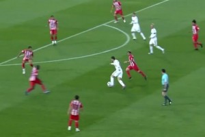 獨闖龍?zhí)?！來品品CR9的過人破門！這個男人沒有弱點！