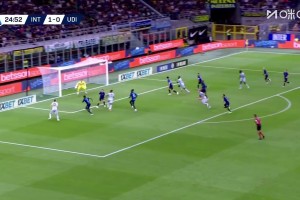 國米被扳平！鄧弗里斯手球送點，凱南-戴維斯點射破門