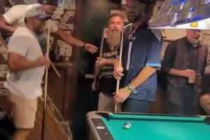 克萊這臺球水平，看著有點東西