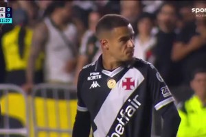 第二春？庫鳥這腳任意球破門真絕了，回到巴甲狀態(tài)不俗