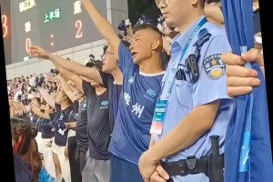 還得繃著！蘇超輔警大哥：這班是一天都不想上了