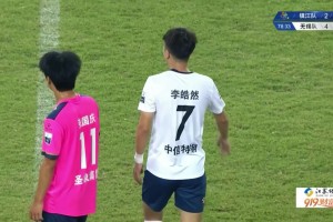 論業(yè)余聯(lián)賽門(mén)柱站人的重要性！蘇超徐州隊(duì)吳洪洋完成門(mén)線解圍