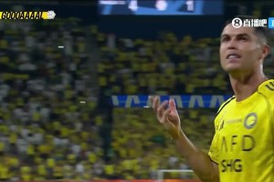 總裁梅開(kāi)二度！科曼做球助攻C羅推射破門(mén)，攻入生涯第945球！