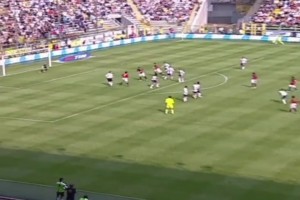 石破天驚！西多夫這記無(wú)解世界波直掛死角！這球看著太爽了！