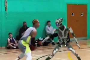 以后是不是都不需要陪練啦？