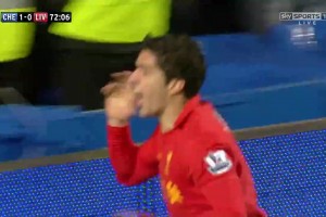 懵逼了！蘇神對(duì)切爾西進(jìn)球后沒(méi)有隊(duì)友和他一起慶祝