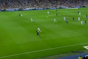 開(kāi)著上帝視角踢球的男人！梅西那些不可思議的傳球！