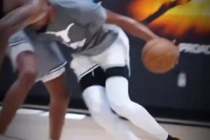 杜蘭特的口袋運(yùn)球很細(xì)節(jié)，沒(méi)想到里面有這么深的學(xué)問(wèn)！