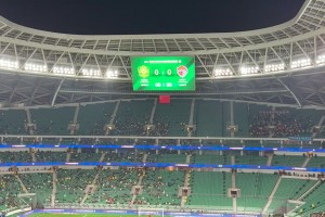 賽后國安球迷全場高呼：中赫滾蛋，還我國安