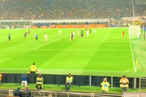 穿云箭！實(shí)拍：恰球王遠(yuǎn)射洞穿球門，狀態(tài)神勇的德赫亞也鞭長(zhǎng)莫及