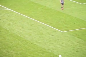 足壇未解之謎！名場面：巴洛特利單刀時突然開始思考人生……